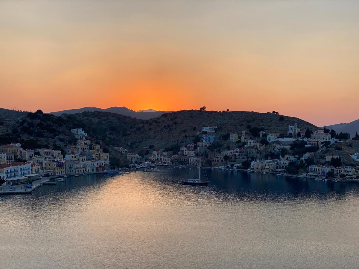 Thodoris Infinity View Apartments Symi Exterior foto